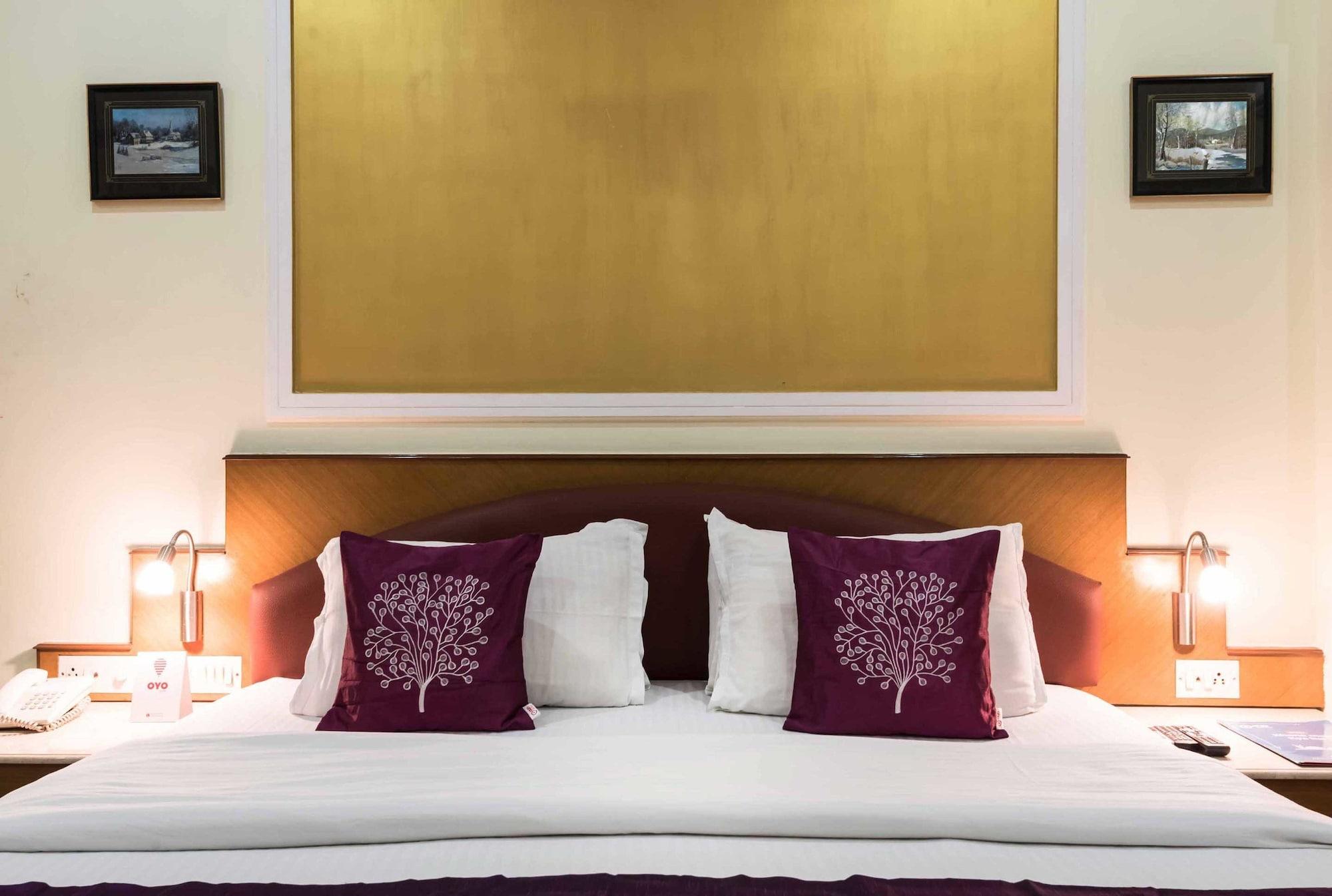 Hotel Godwin - Colaba Bombaj Zewnętrze zdjęcie