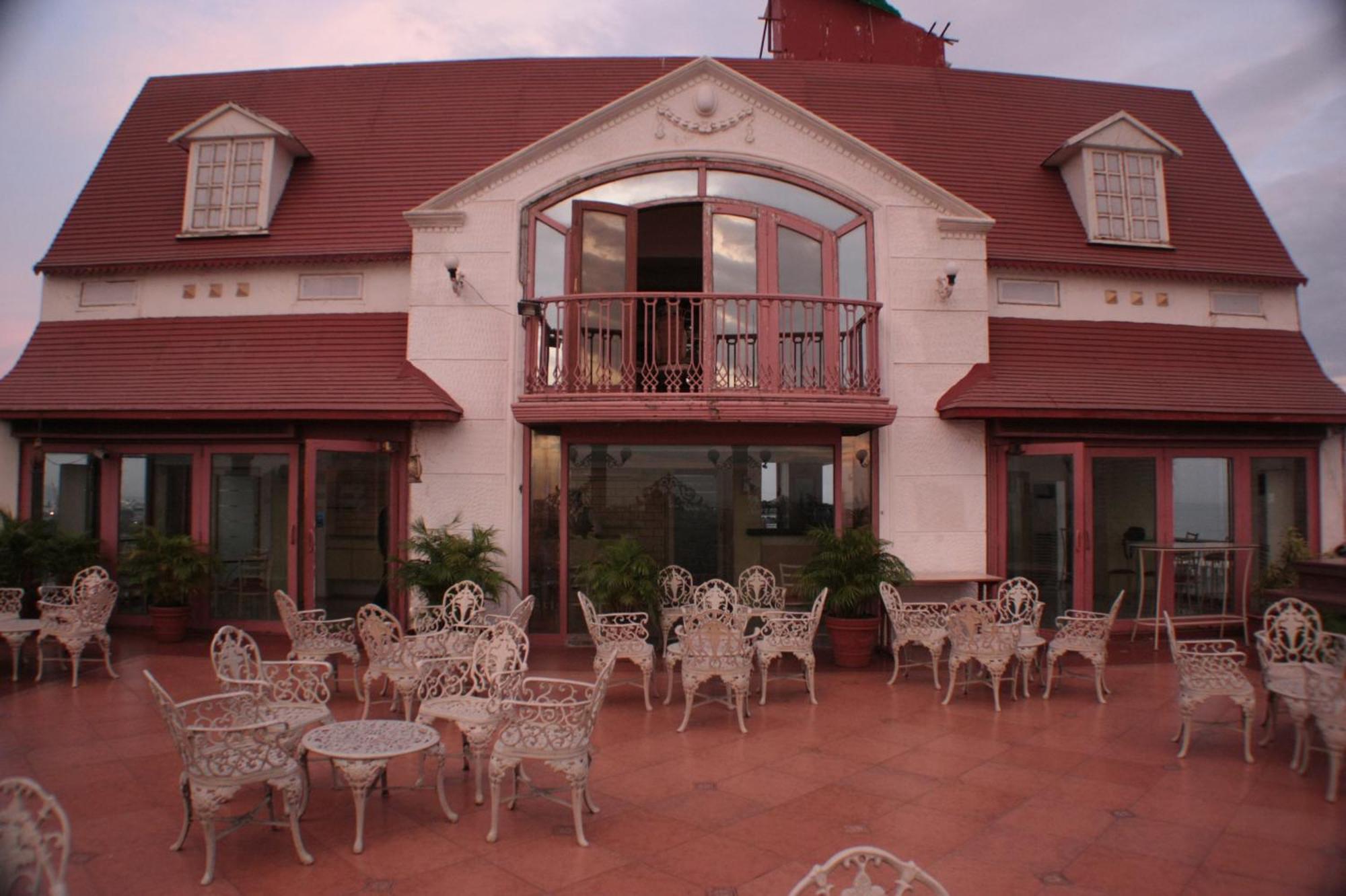 Hotel Godwin - Colaba Bombaj Zewnętrze zdjęcie