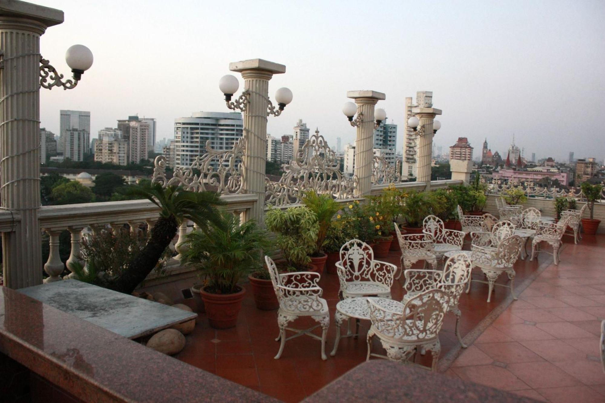 Hotel Godwin - Colaba Bombaj Zewnętrze zdjęcie
